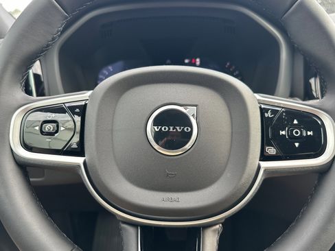 New 2026 Volvo XC60 B5 Plus w/ Climate Package image 21