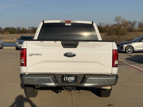 Used 2017 Ford F150 XL w/ Equipment Group 101A Mid image 4