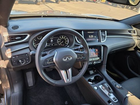 Certified 2025 INFINITI QX55 Luxe w/ Cargo Package AWD/4WD image 9