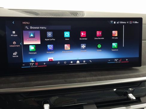 Used 2026 BMW X5 xDrive50e w/ Premium Package image 22