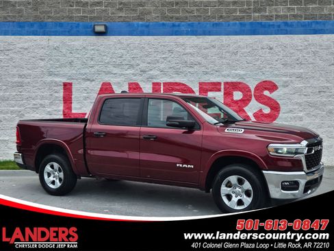 Used 2025 RAM 1500 Big Horn AWD/4WD image 1