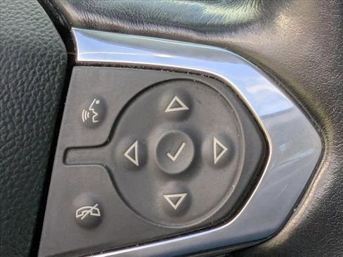 Used 2021 Chevrolet Traverse High Country image 8