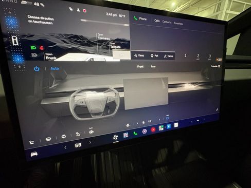 Used 2025 Tesla Cybertruck AWD Crew Cab image 20