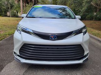 Used 2024 Toyota Sienna XLE video 2