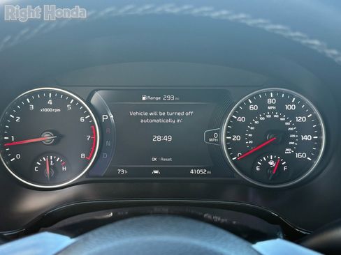 Used 2022 Kia Seltos SX w/ Sunroof Package image 18