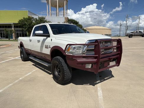 Used 2018 RAM 2500 Laramie AWD/4WD image 7