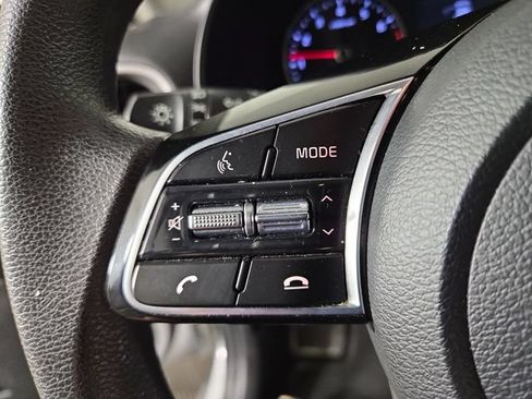 Certified 2021 Kia Forte LXS FWD image 21