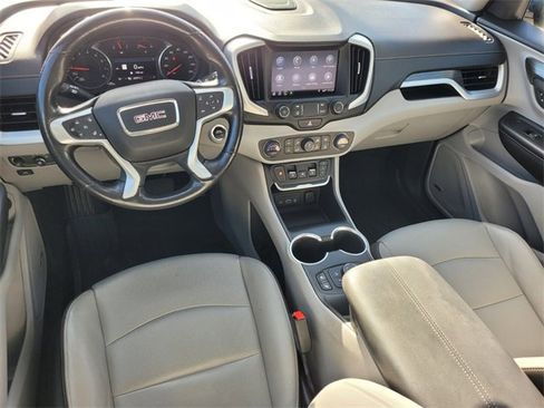 Used 2021 GMC Terrain SLT w/ Infotainment Package II image 9