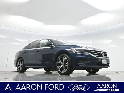 Used 2022 Volkswagen Passat 2.0T SE
