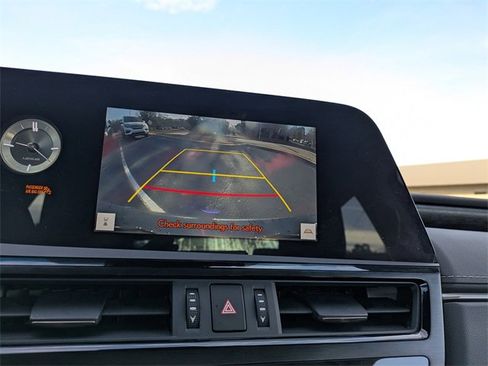 Used 2025 Lexus ES 350 w/ Premium Package image 22