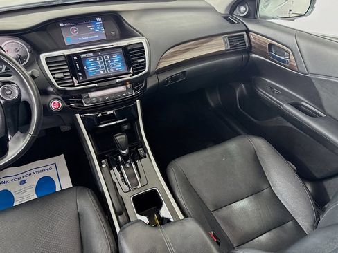 Used 2017 Honda Accord EX-L image 29