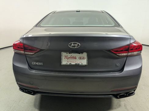 Used 2015 Hyundai Genesis 5.0 RWD image 6