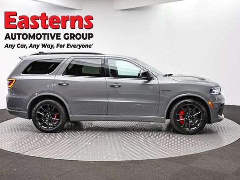 Used 2024 Dodge Durango R/T AWD/4WD image 4