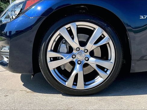 Certified 2018 INFINITI Q70 L 3.7 w/ Sensory Package RWD image 10
