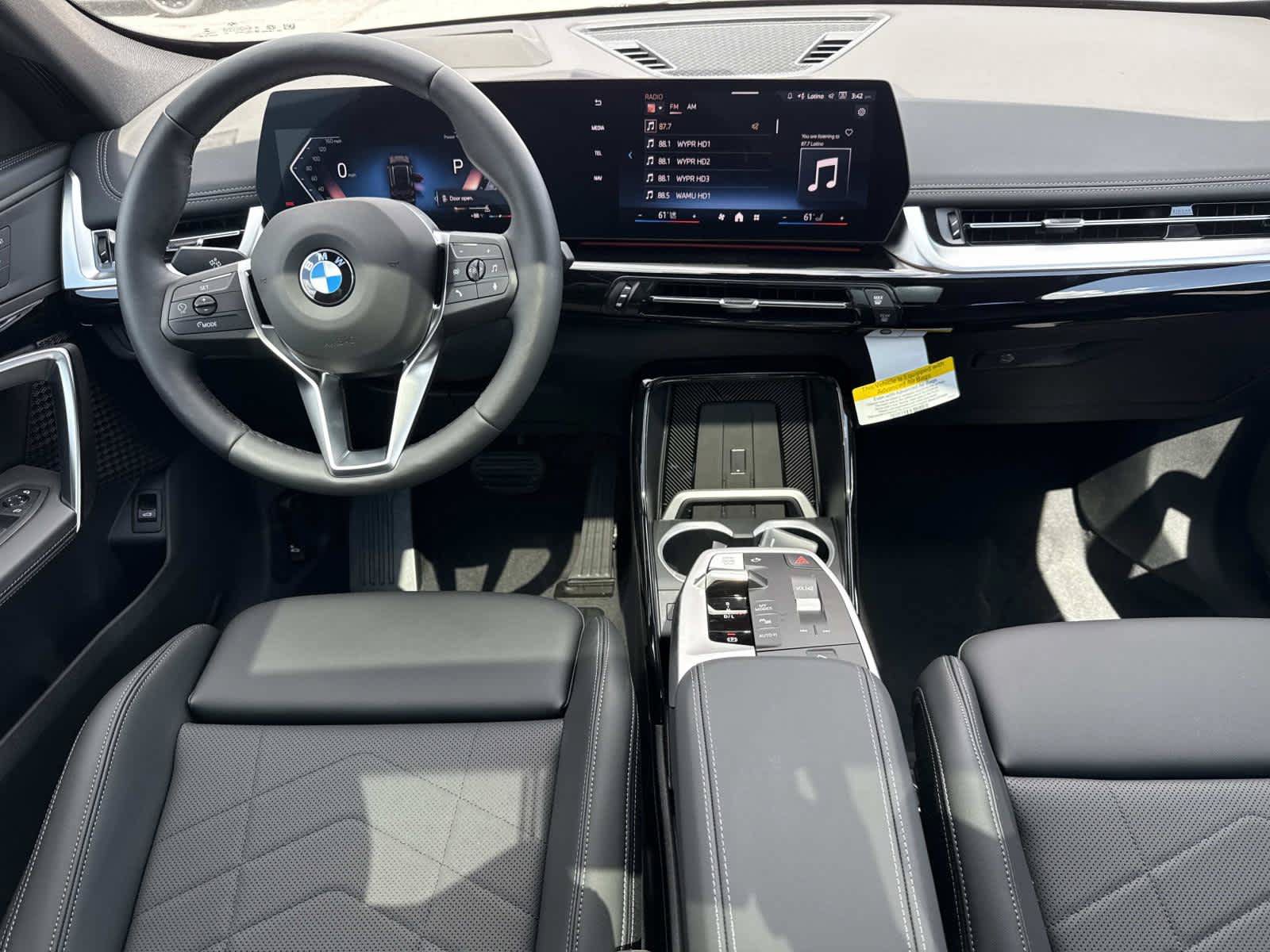 Used 2026 BMW X1 xDrive28i w/ Technology Package AWD/4WD image 17