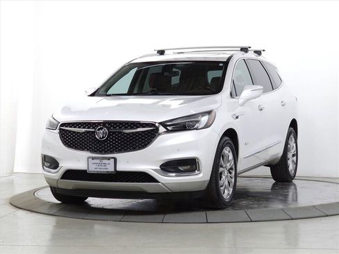 Used 2018 Buick Enclave Avenir image 3