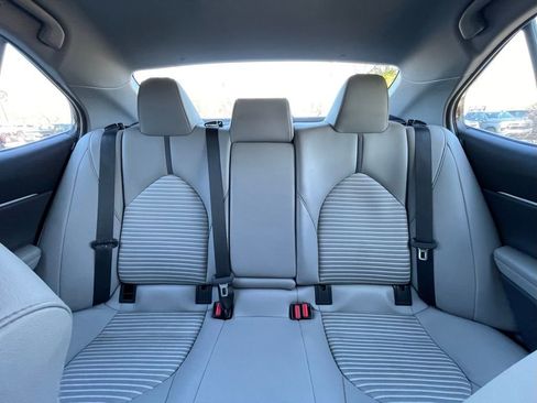 Used 2023 Toyota Camry SE FWD image 29