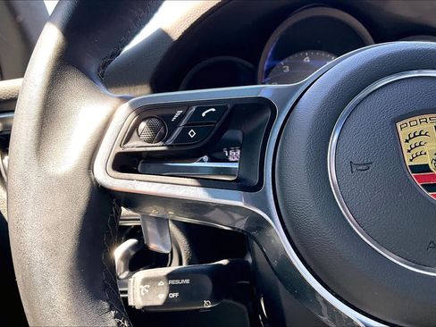 Used 2021 Porsche Macan S AWD/4WD image 22