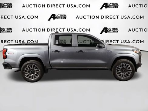 Used 2026 Chevrolet Colorado W/T w/ Advanced Trailering Package AWD/4WD image 46