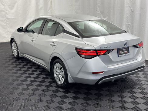 Used 2021 Nissan Sentra S image 7