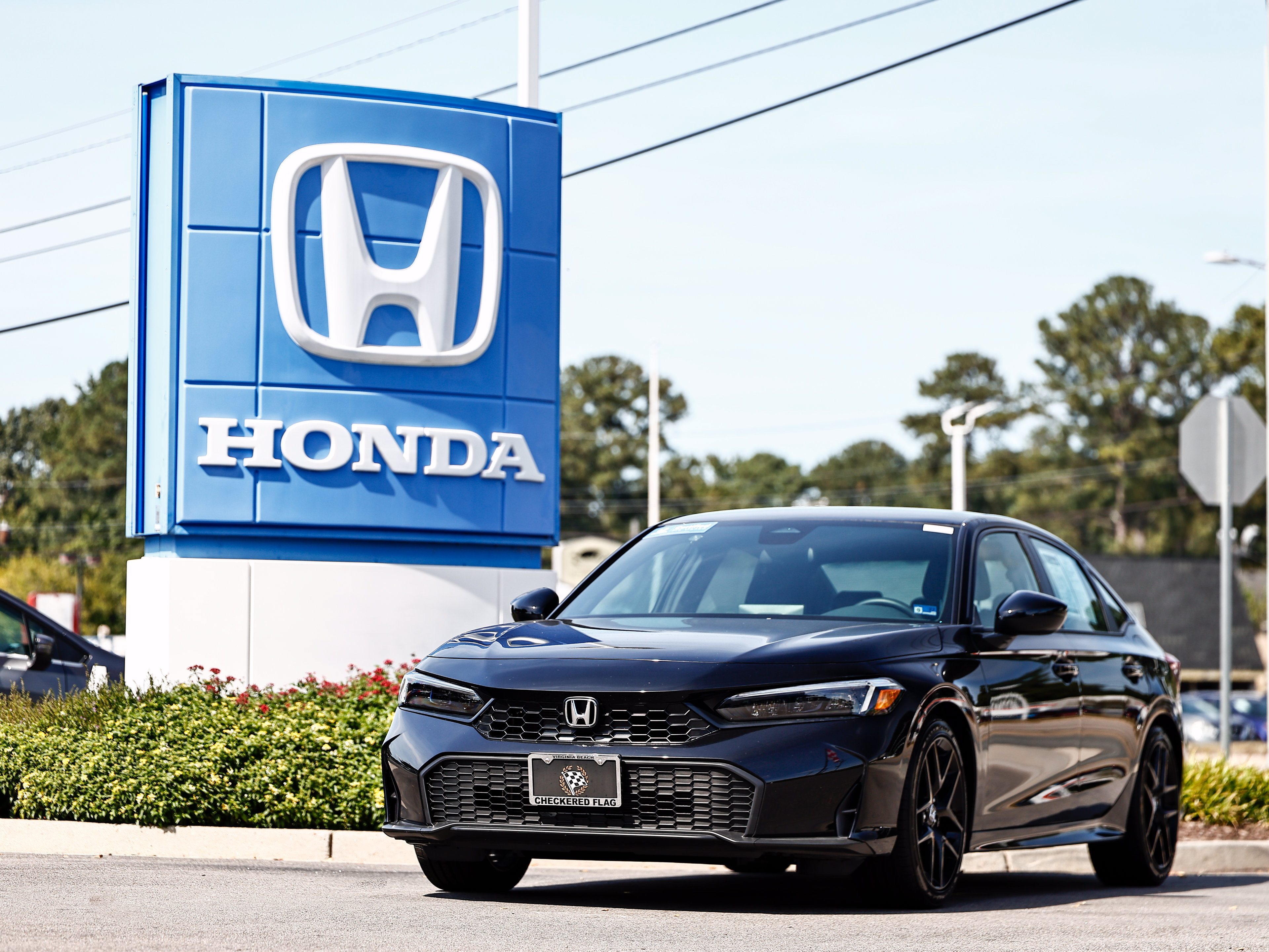 Used 2026 Honda Civic Sport image 1