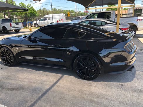 Used 2018 Ford Mustang GT Premium w/ Enhanced Security Package RWD image 18