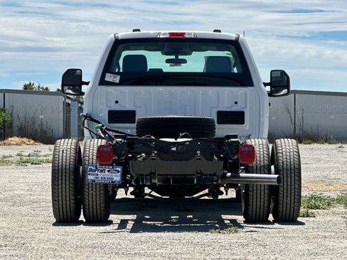 New 2025 Ford F350 XL w/ XL Chrome Package image 5