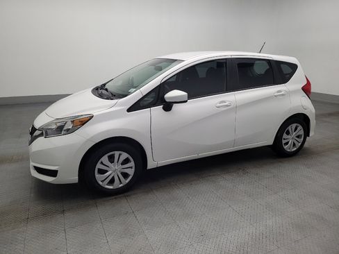 Used 2018 Nissan Versa Note SV image 2