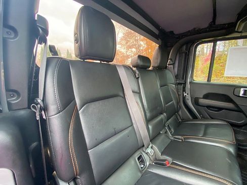 Used 2021 Jeep Gladiator Mojave image 38