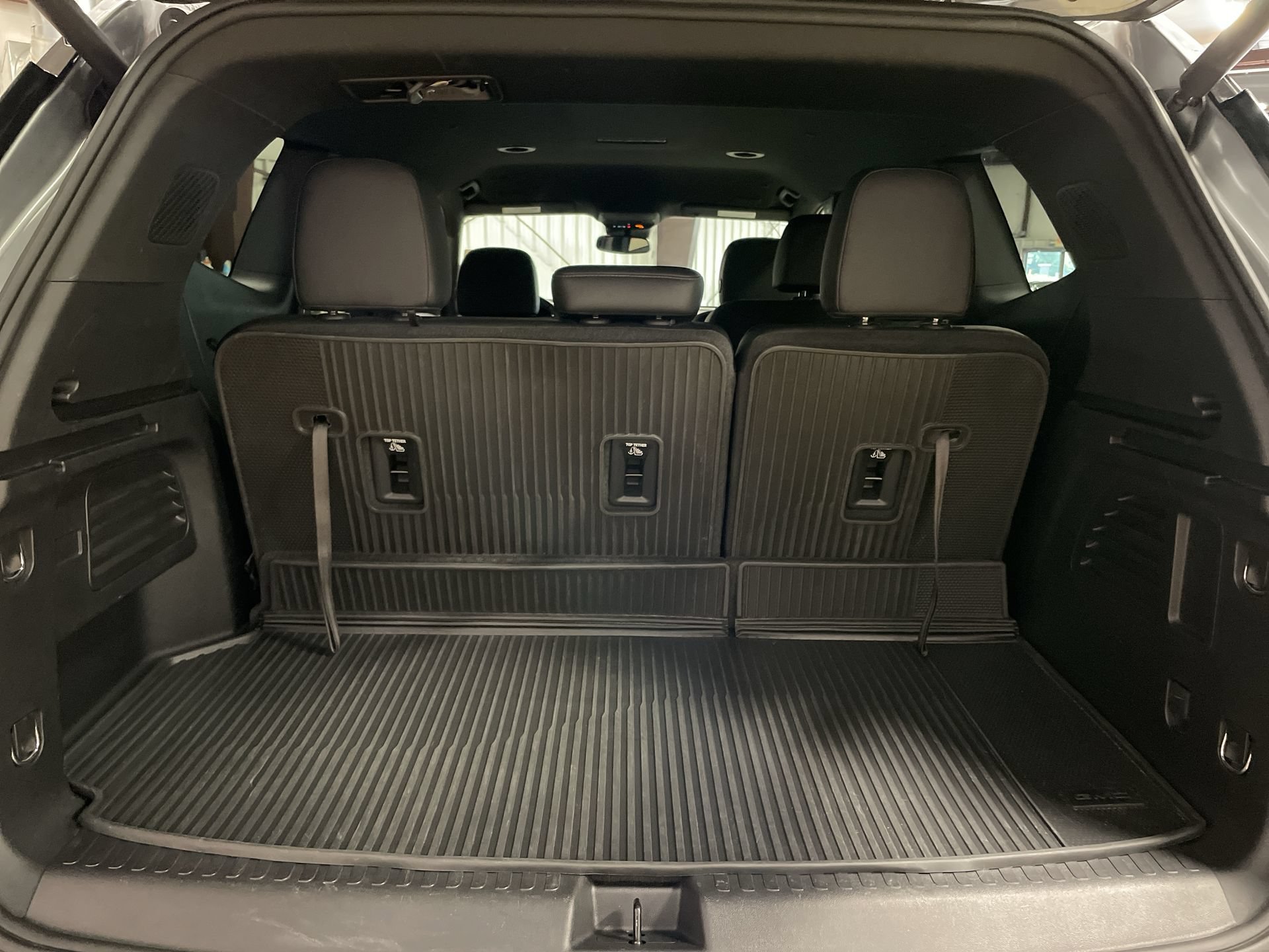 Used 2024 GMC Acadia Elevation w/ Luxury Package FWD image 26