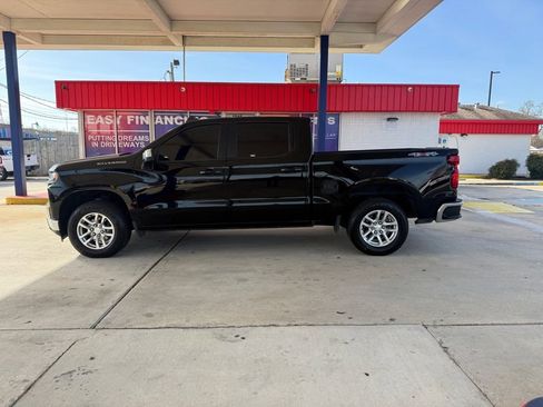 Used 2020 Chevrolet Silverado 1500 LT w/ LT Value Package image 6