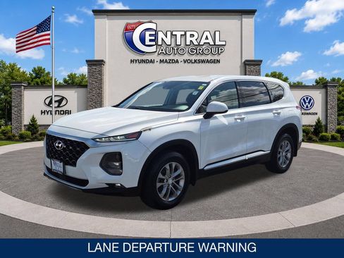 Used 2019 Hyundai Santa Fe SEL AWD/4WD image 3