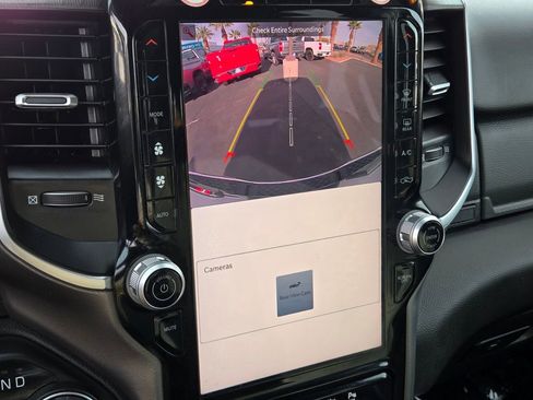 Used 2025 RAM 1500 Big Horn image 19