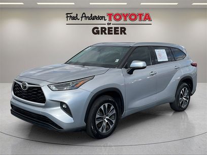 Used 2022 Toyota Highlander XLE