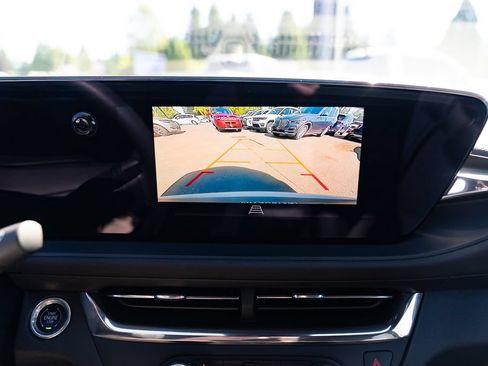 Used 2025 Buick Envista Preferred FWD image 14
