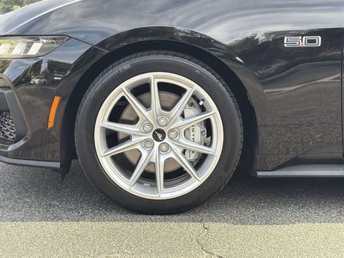 Used 2024 Ford Mustang GT Premium image 33