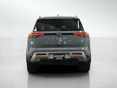 Used 2022 Nissan Pathfinder Platinum w/ Cargo Package AWD/4WD image 5