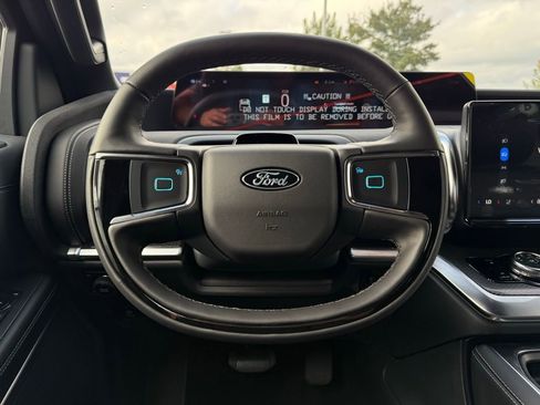 New 2025 Ford Expedition Platinum w/ Stealth Performance Package image 14