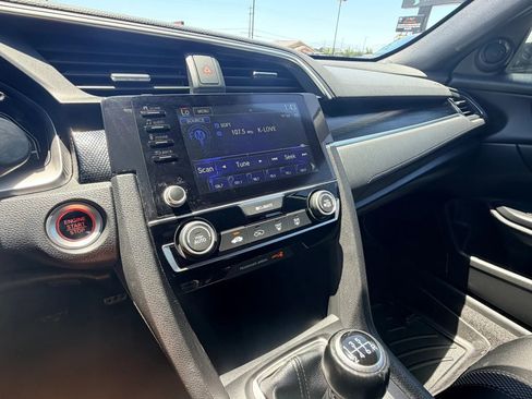 Used 2020 Honda Civic Sport image 17