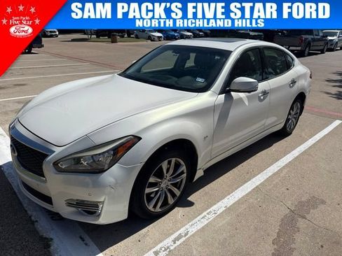 Used 2015 INFINITI Q70 3.7 AWD/4WD image 1