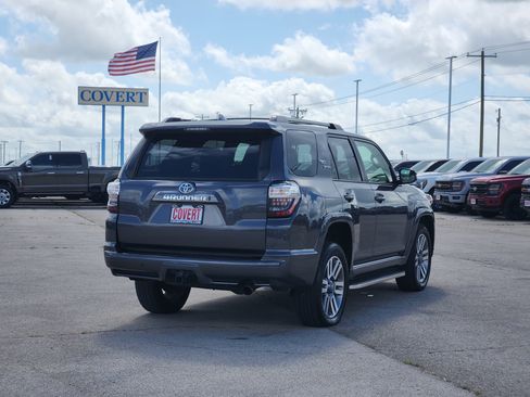 Used 2023 Toyota 4Runner TRD Sport AWD/4WD image 7