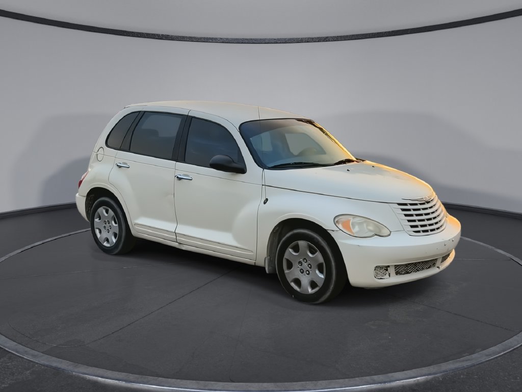 Used 2008 Chrysler PT Cruiser FWD image 2