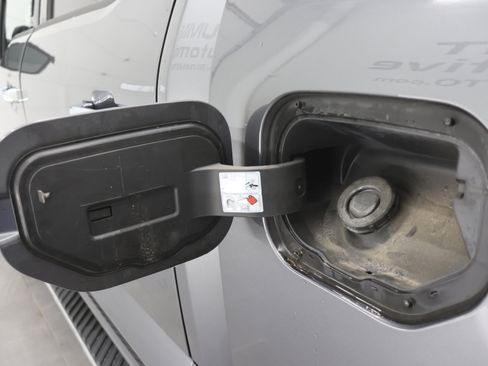 Used 2021 Ford F150 XLT w/ Equipment Group 302A High image 33