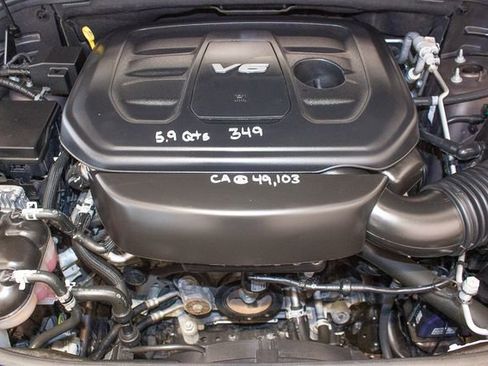 Used 2019 Jeep Grand Cherokee Limited image 3