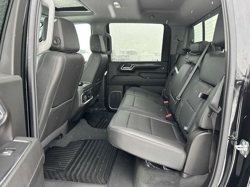 Certified 2024 Chevrolet Silverado 2500 LTZ w/ LTZ Convenience Package image 16