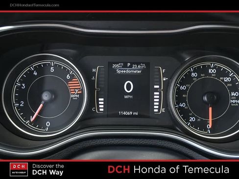 Used 2019 Jeep Cherokee Latitude Plus image 10