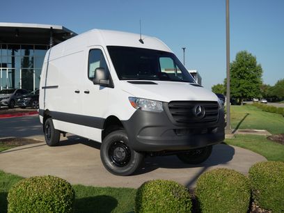 New 2025 Mercedes-Benz Sprinter 2500