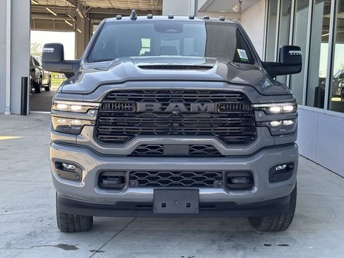 New 2026 RAM 2500 Laramie AWD/4WD image 6