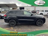 Used 2021 Jeep Grand Cherokee Laredo X image 3