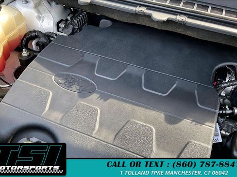 Used 2018 Ford Edge Titanium w/ Equipment Group 302A AWD/4WD image 29